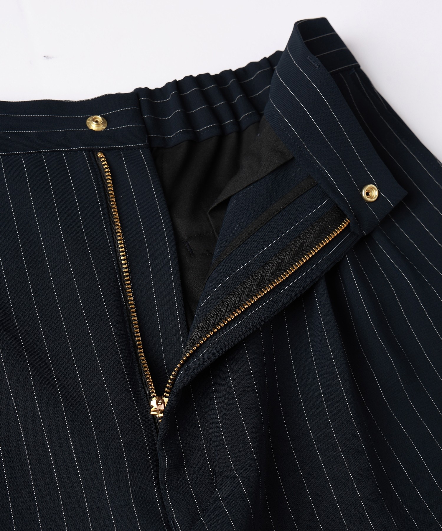 Stripe Double Cloth 3Tuck Semi Wide Pants