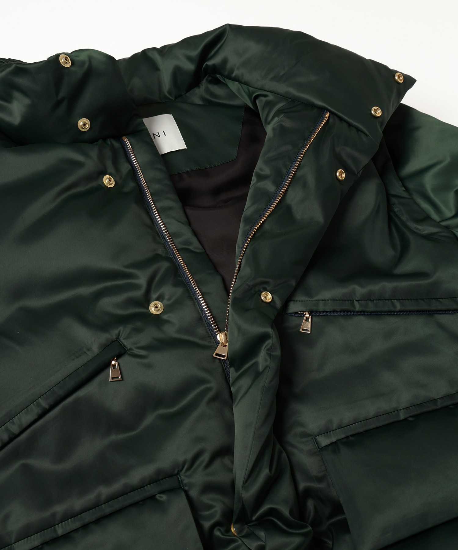 High Count Taffeta Removable Sleeve Down Jacket