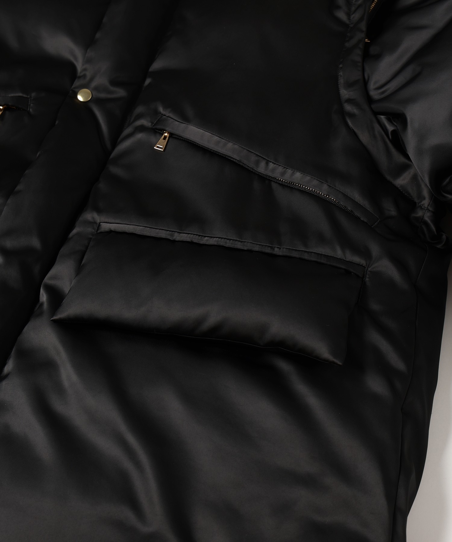 High Count Taffeta Removable Sleeve Down Jacket