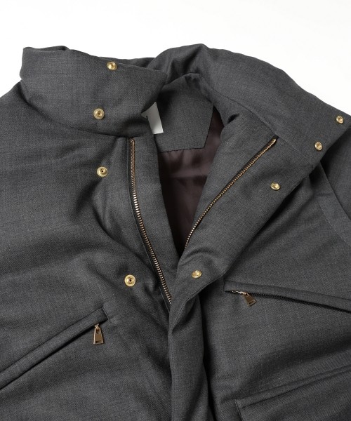 High Count Twill Removable Sleeves Down Jacket