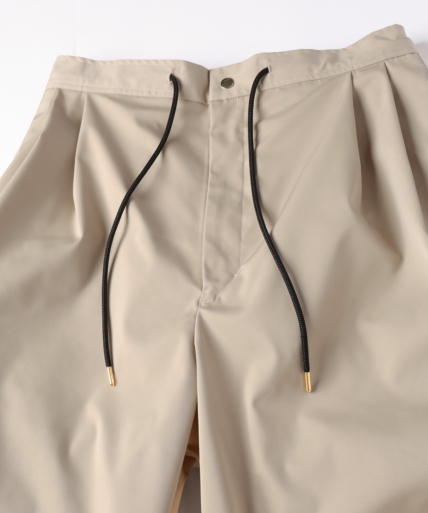 Double Satin 2Tuck Drawstring Semi Wide Pants