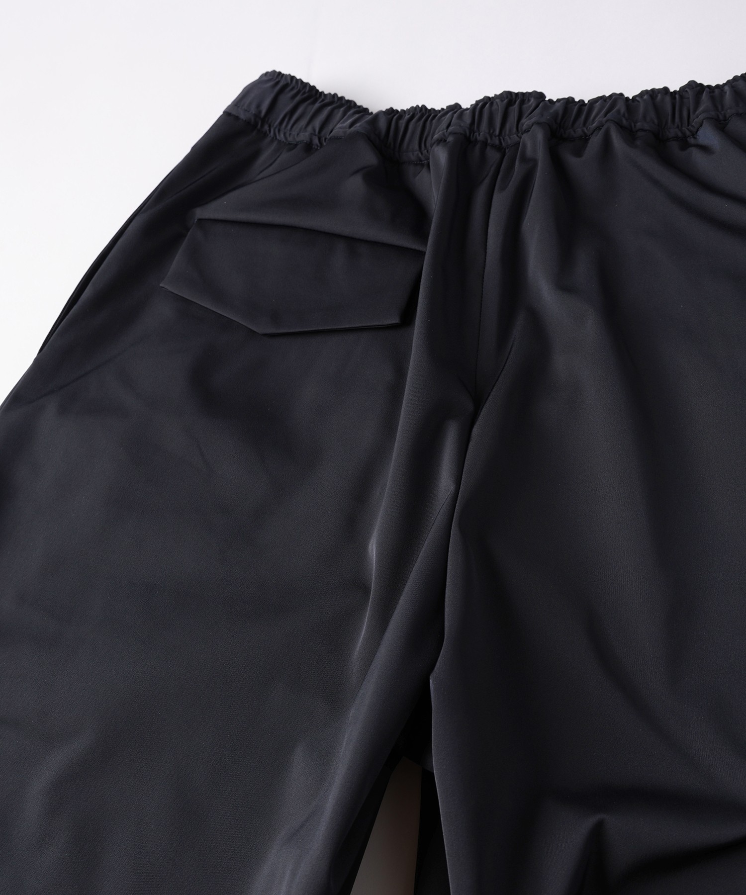 Double Satin 2Tuck Drawstring Semi Wide Pants