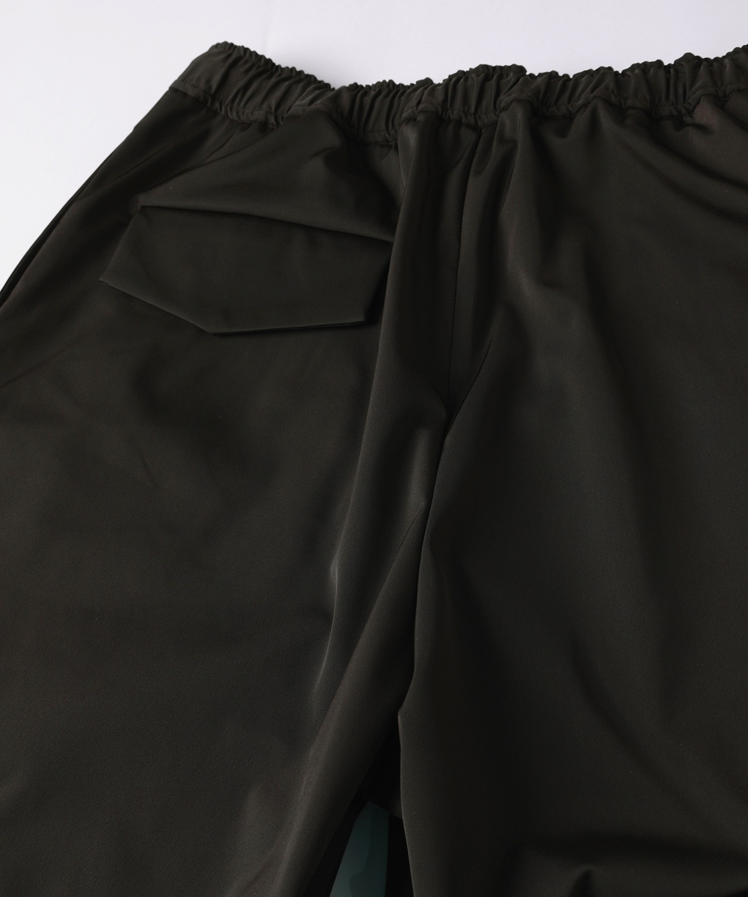 Double Satin 2Tuck Drawstring Semi Wide Pants
