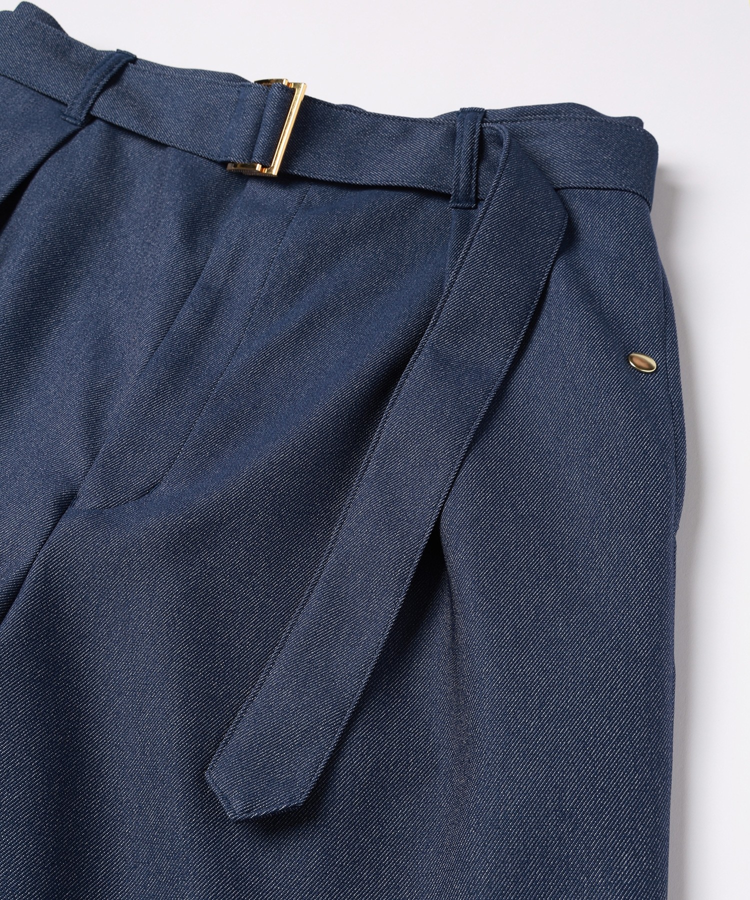 Faux Denim 1Tuck Semi Wide Pants with Long Belt