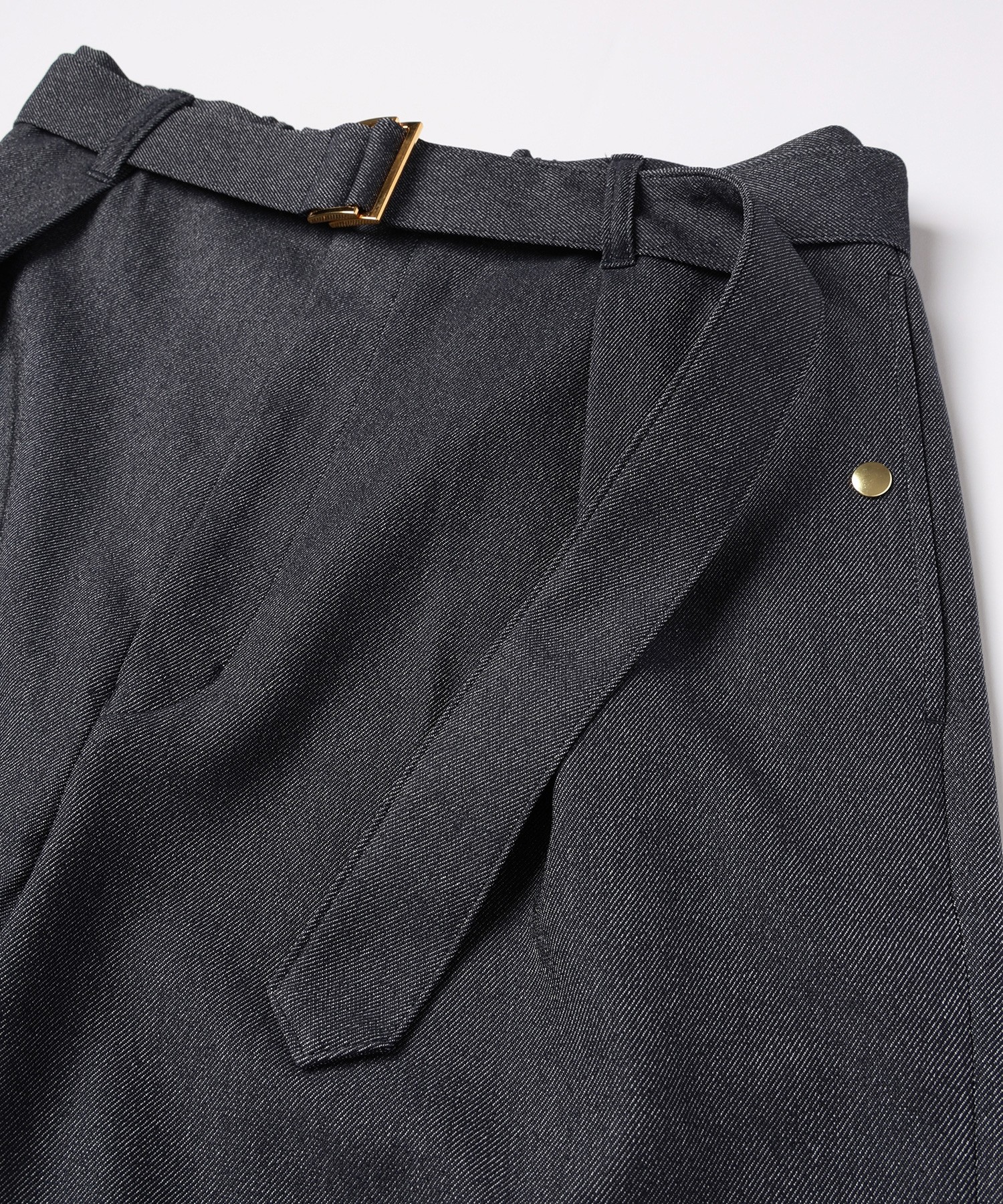 Faux Denim 1Tuck Semi Wide Pants with Long Belt