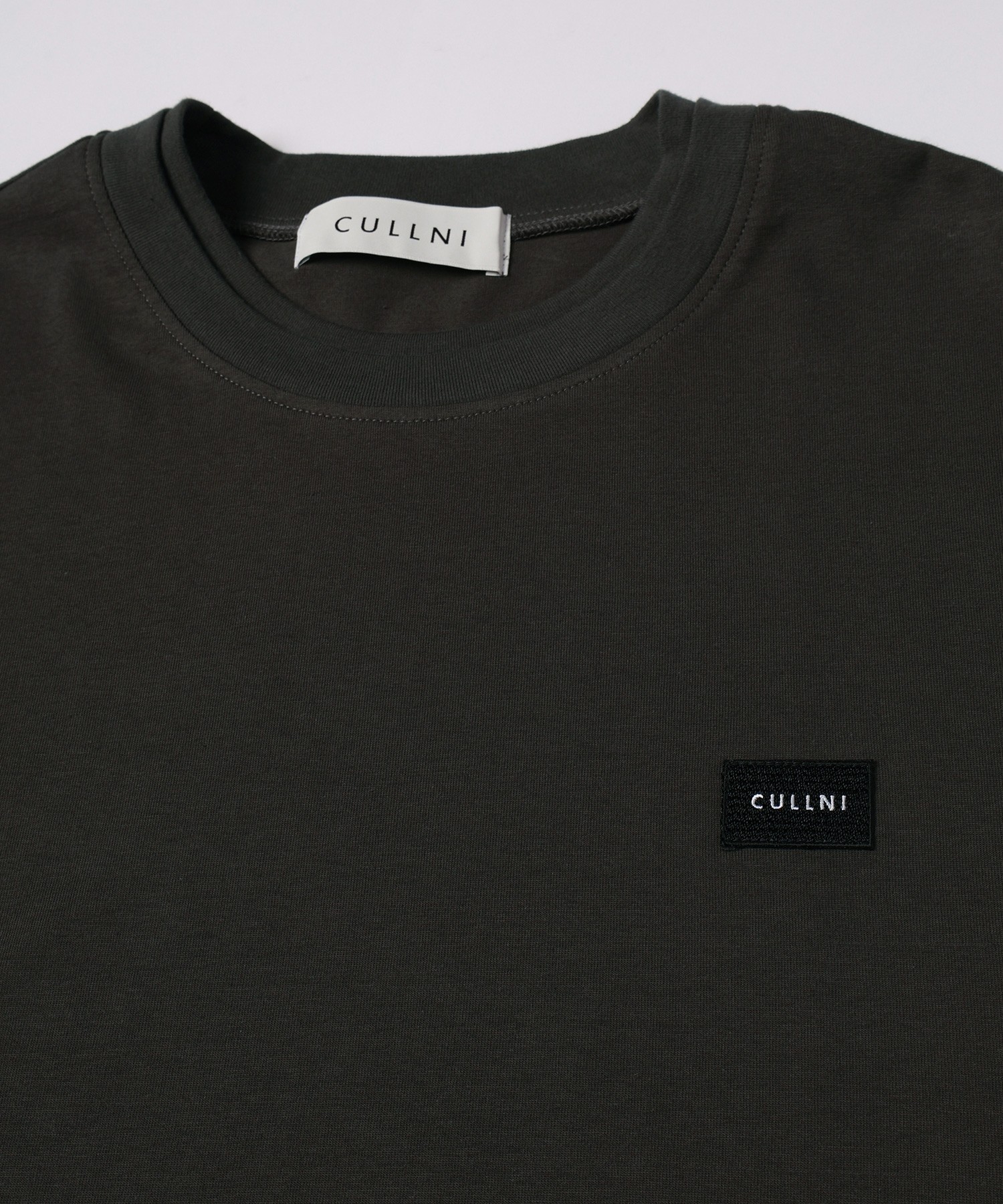 Layerd Rib Embroidery Patch Sleeve Pullover