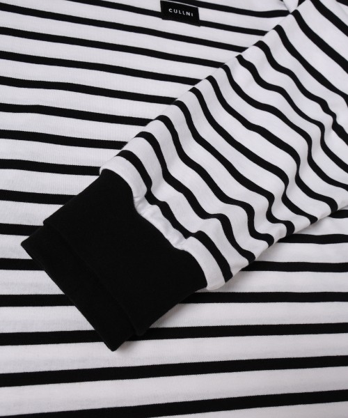 Layerd Rib Embroidery Patch Border Pullover