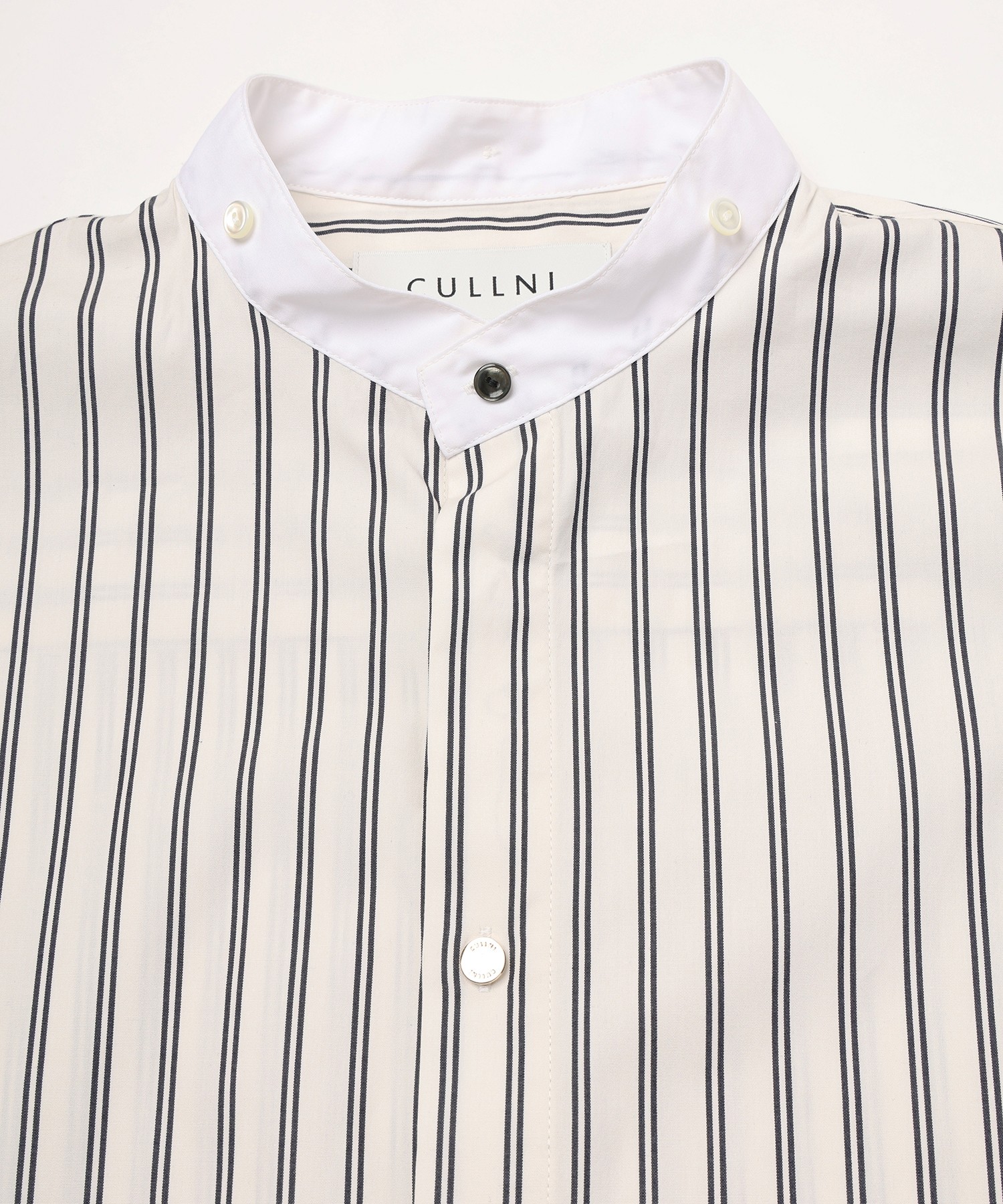 Stripe Broad Detachable Collar Shirt