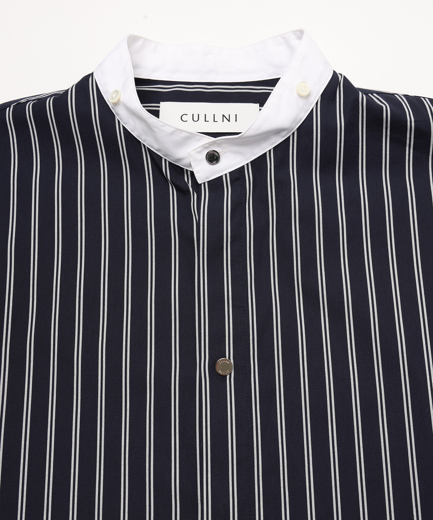 Stripe Broad Detachable Collar Shirt