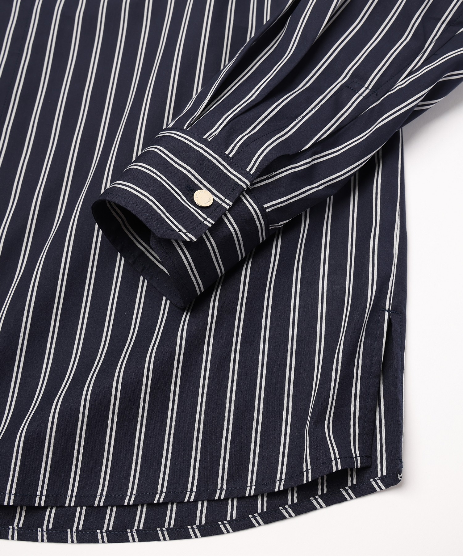 Stripe Broad Detachable Collar Shirt