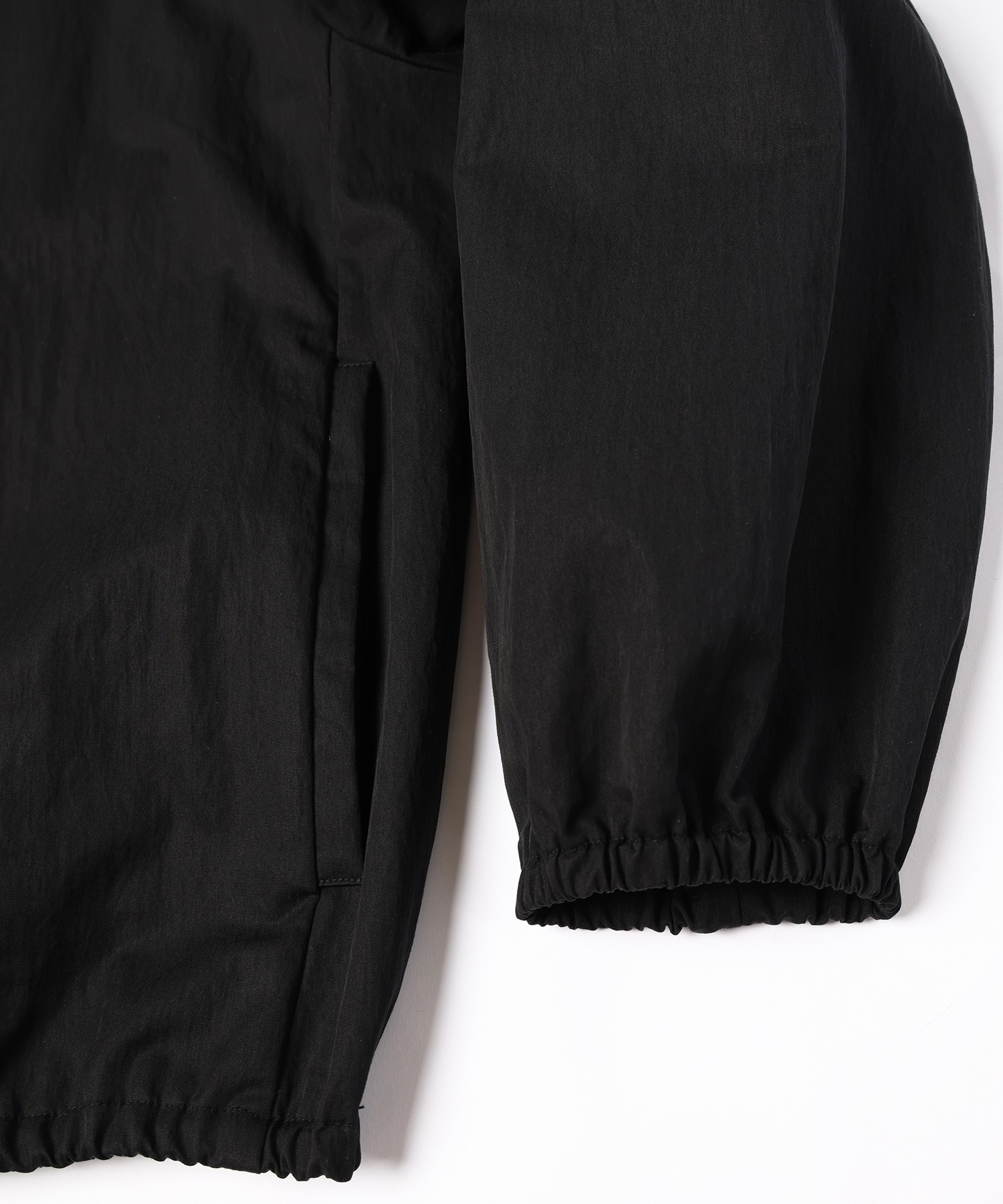 Cotton Nylon Gabardine Structured Stand Collar Anorak Pullover