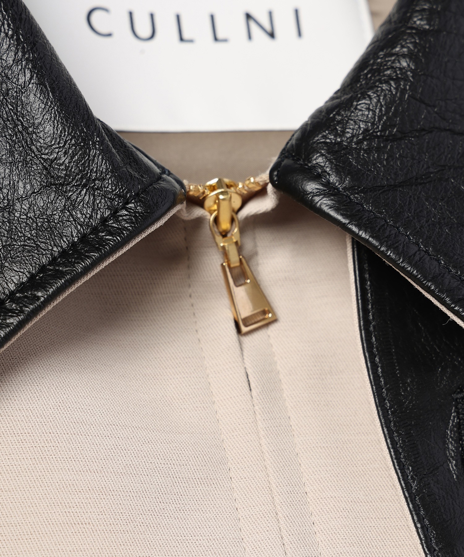 Structured Twill Double Cloth Leather Collar Blouson