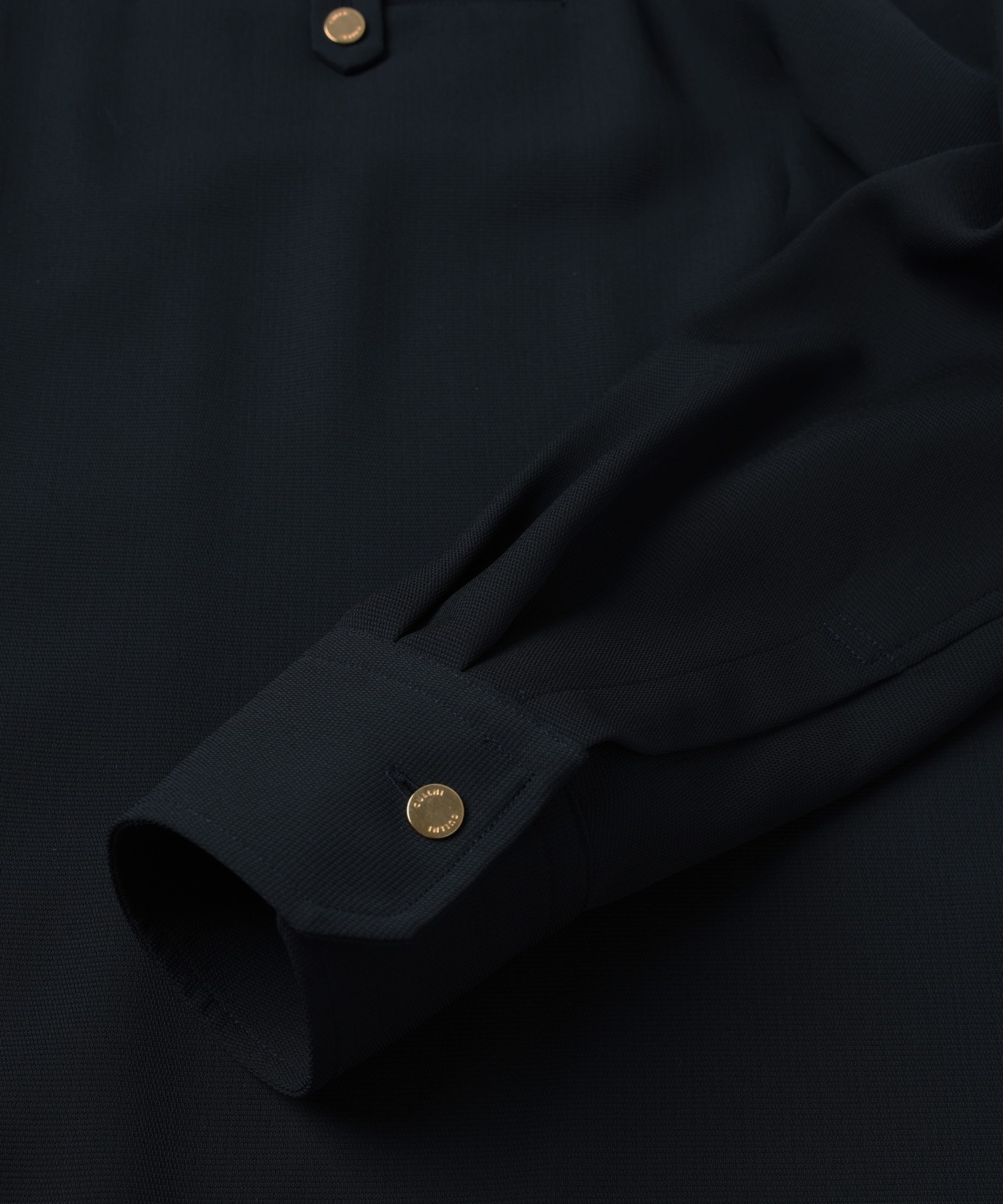 Dry Stretch Cloth Button-Tab Pocket Zip Up Shirt