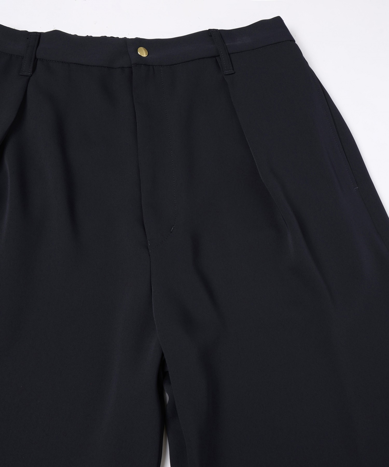 Double Cloth Tuck Wide Pant