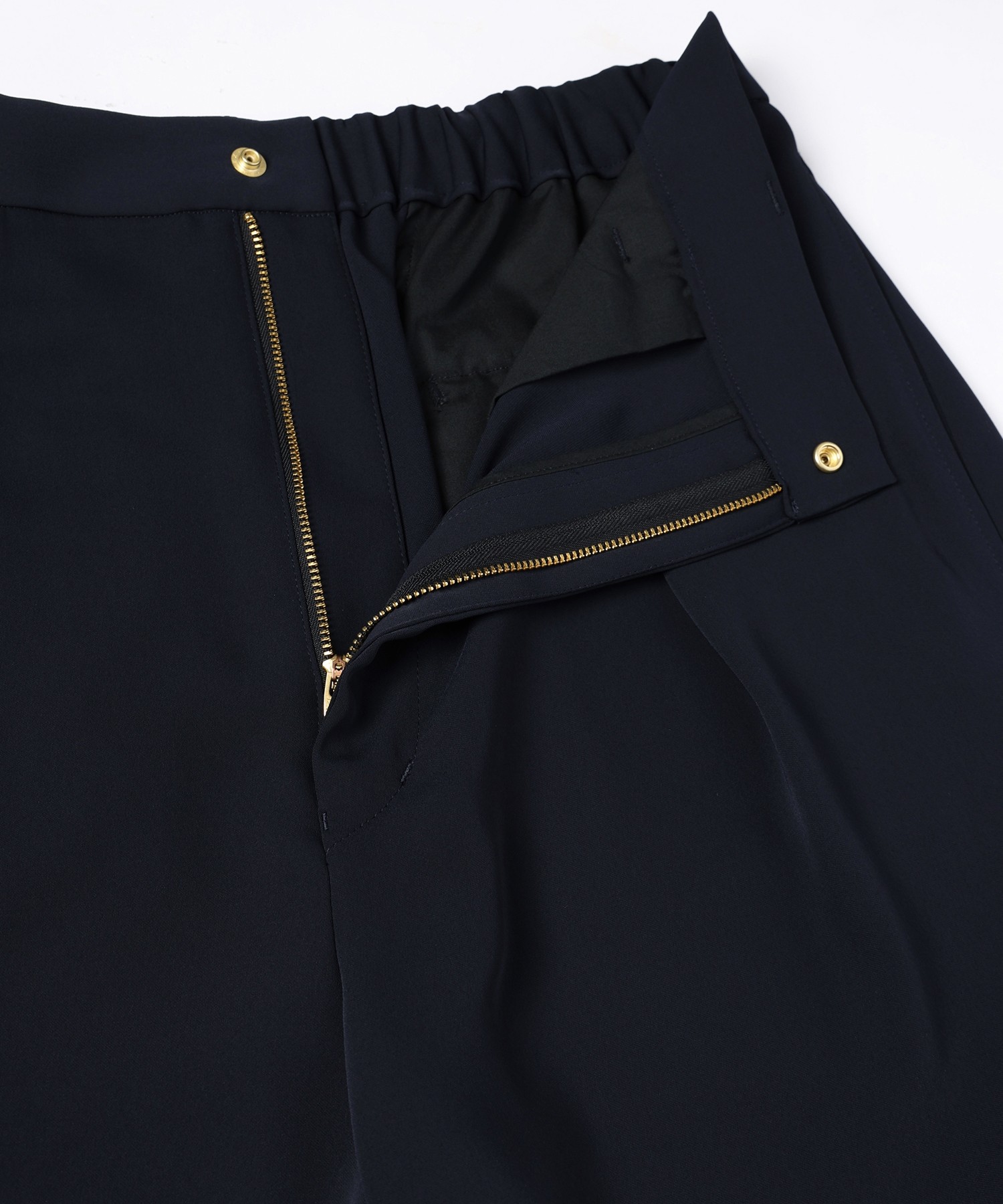 Double Cloth Tuck Wide Pant