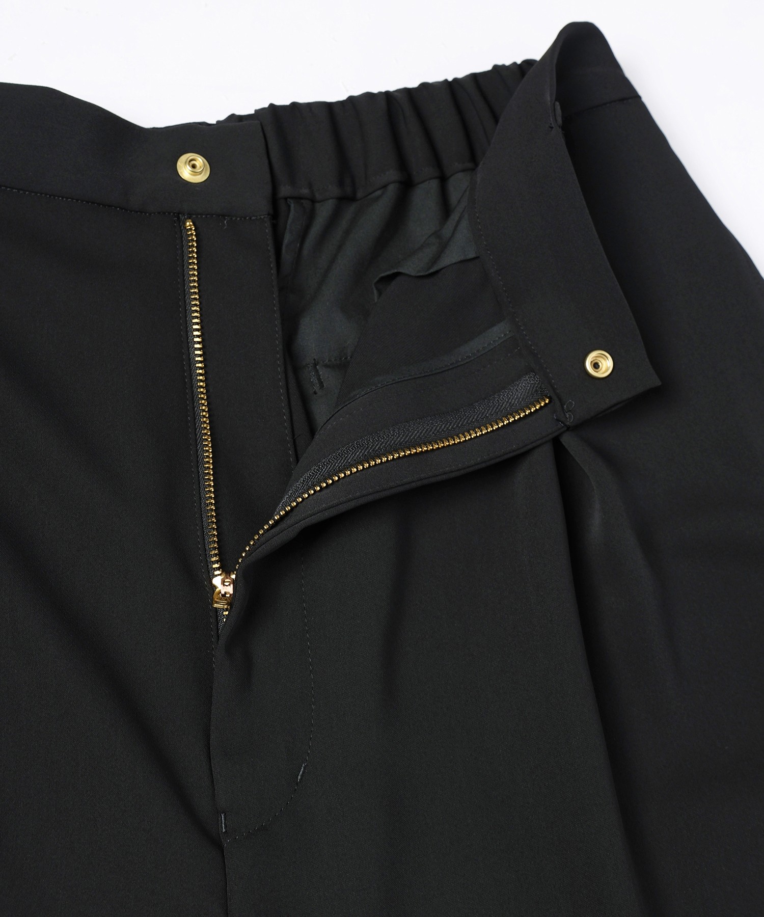 Double Cloth Tuck Wide Pant