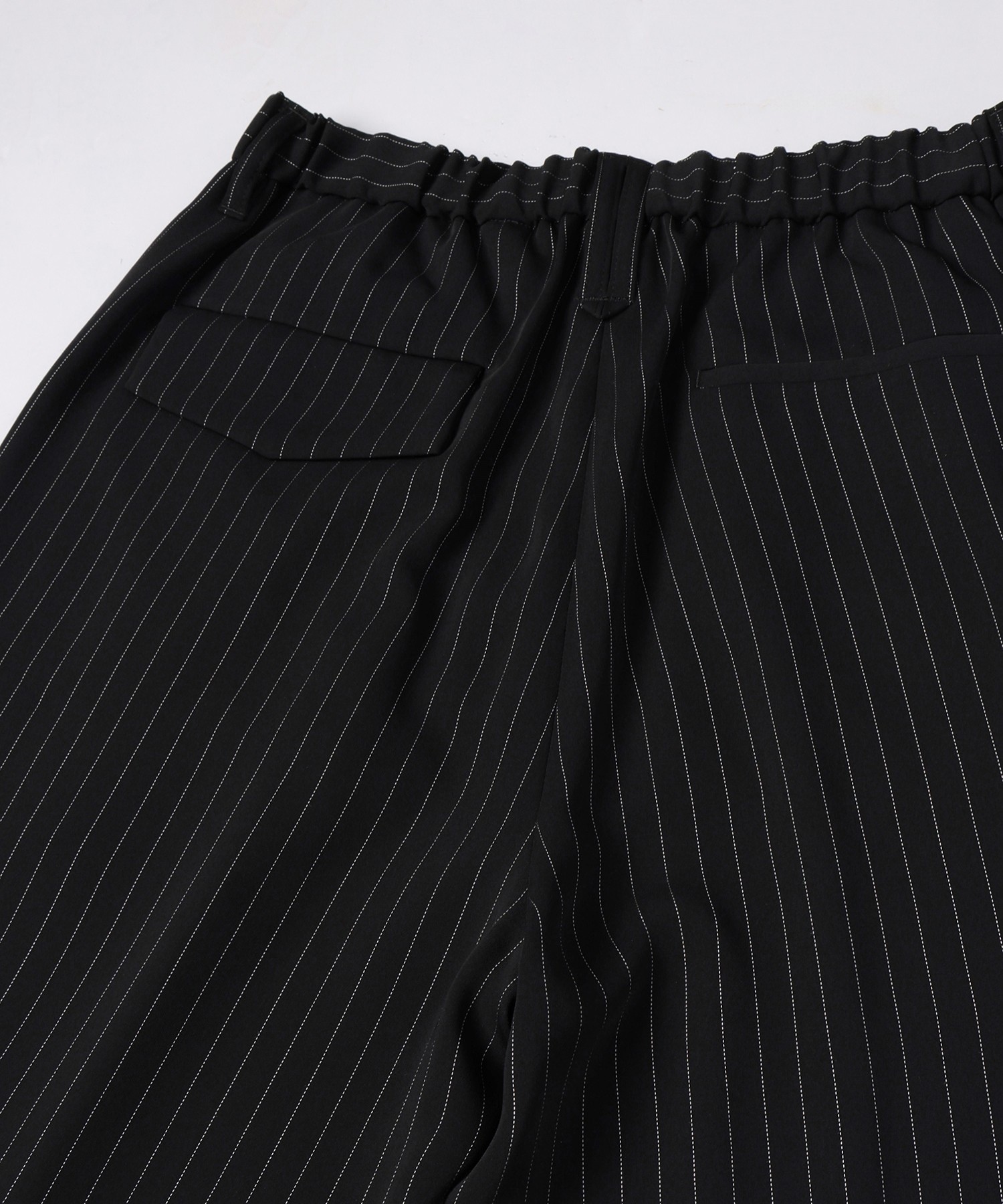 Stripe Double Cloth Tuck Wide Pant