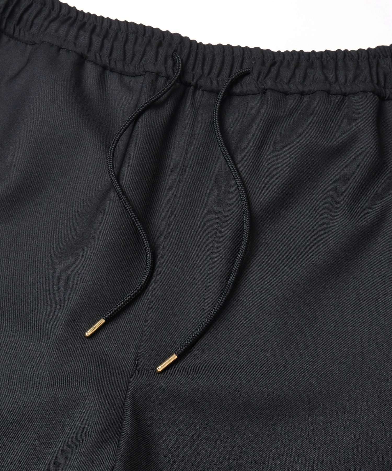 Dry Gabardine Drawstring Wide Pants