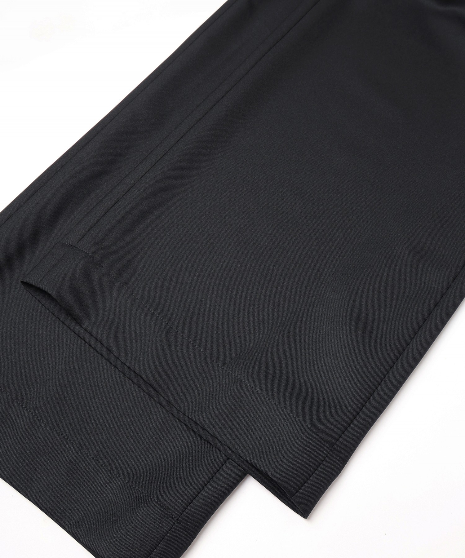 Dry Gabardine Drawstring Wide Pants