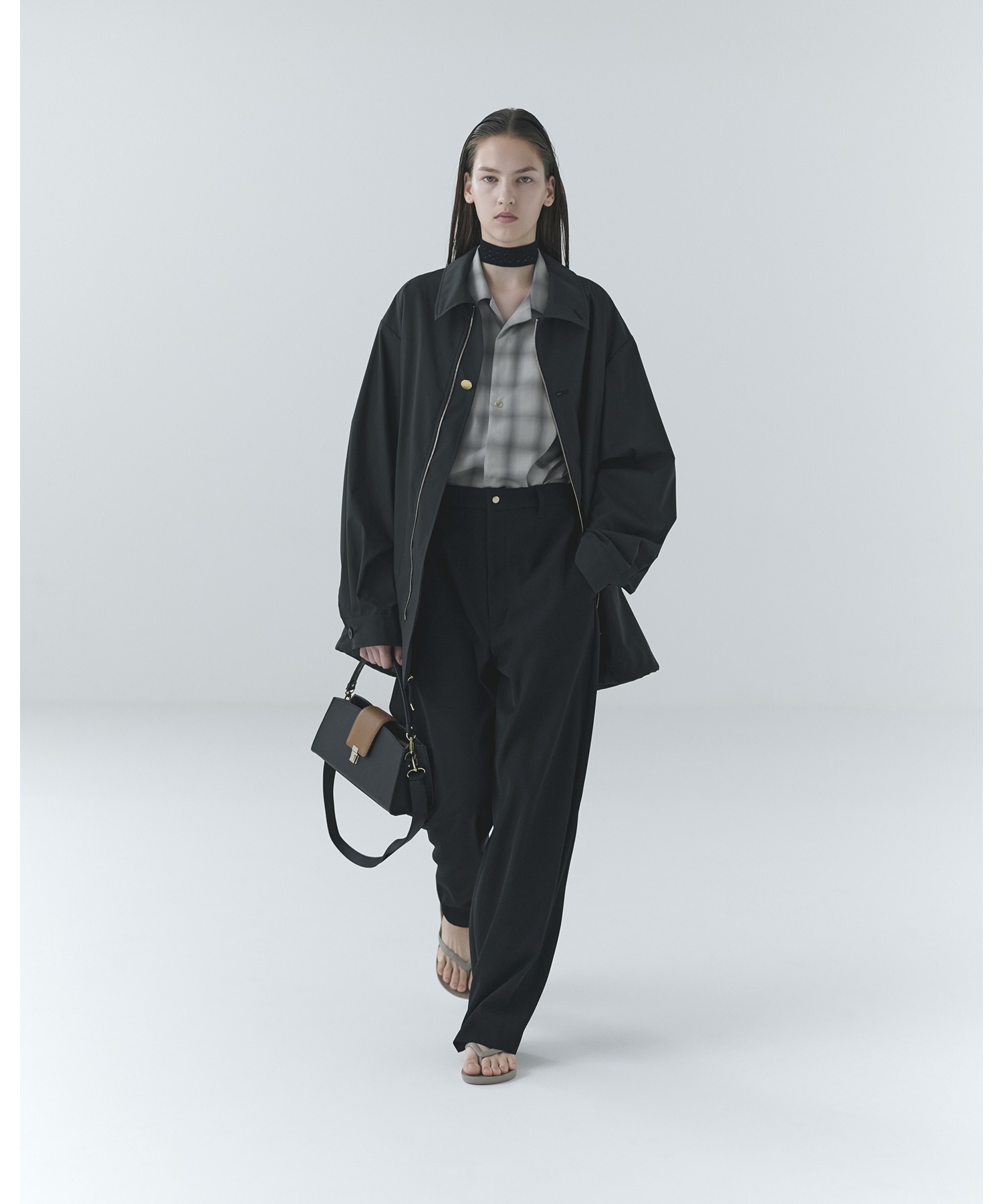 Dry Twill Curve Silhouette Semi Wide Pant