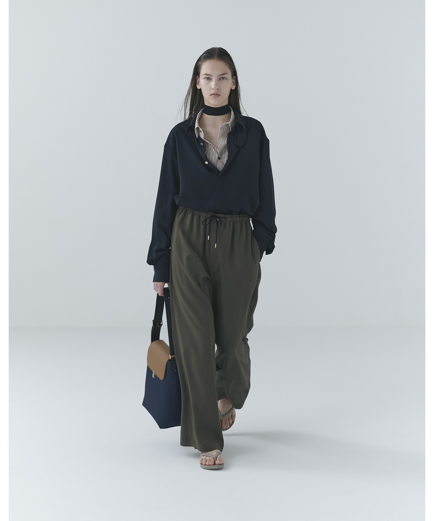 Dry Stretch Cloth Extra Wide Drawstring Pant