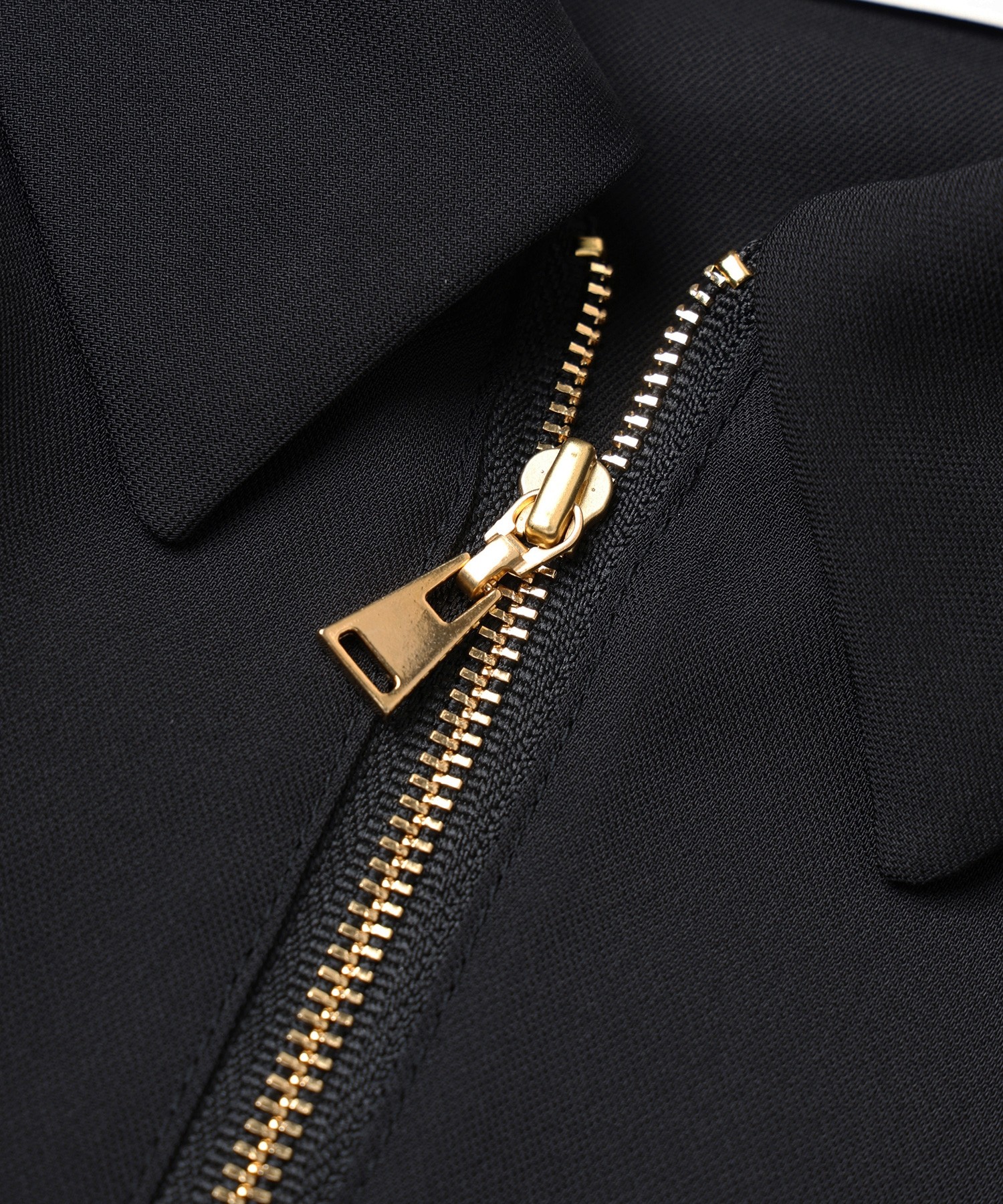 Airy Cloth Drape Drawstring Half Zip Shirt