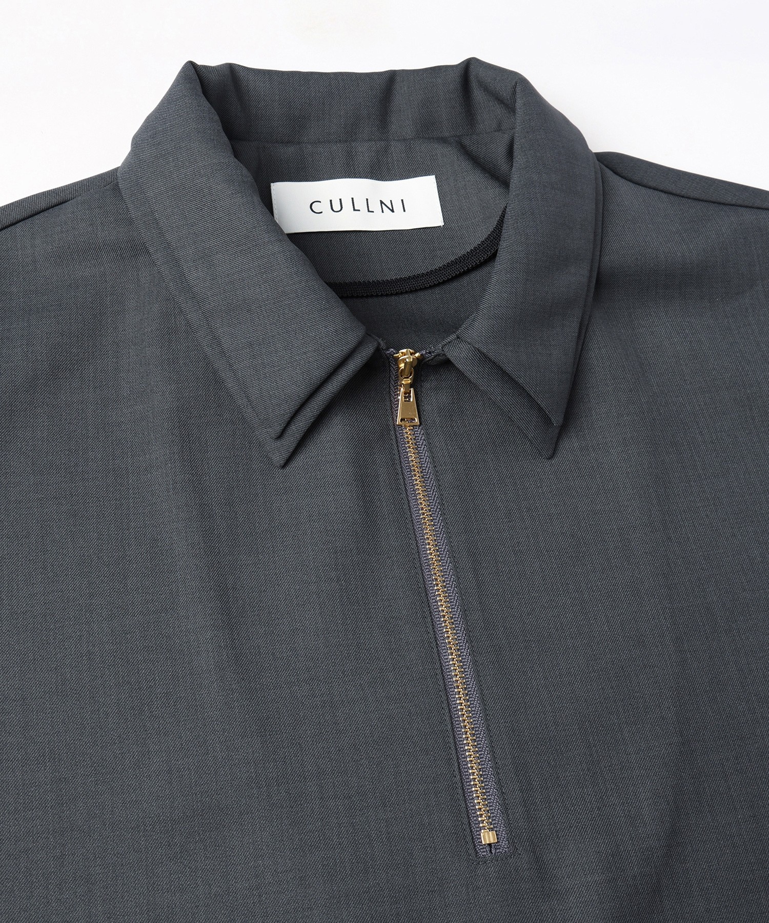 Dry Gabardine Layered collar Half Zip Shirt