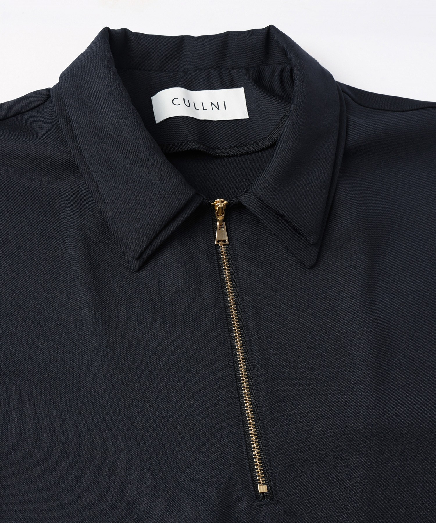 Dry Gabardine Layered collar Half Zip Shirt