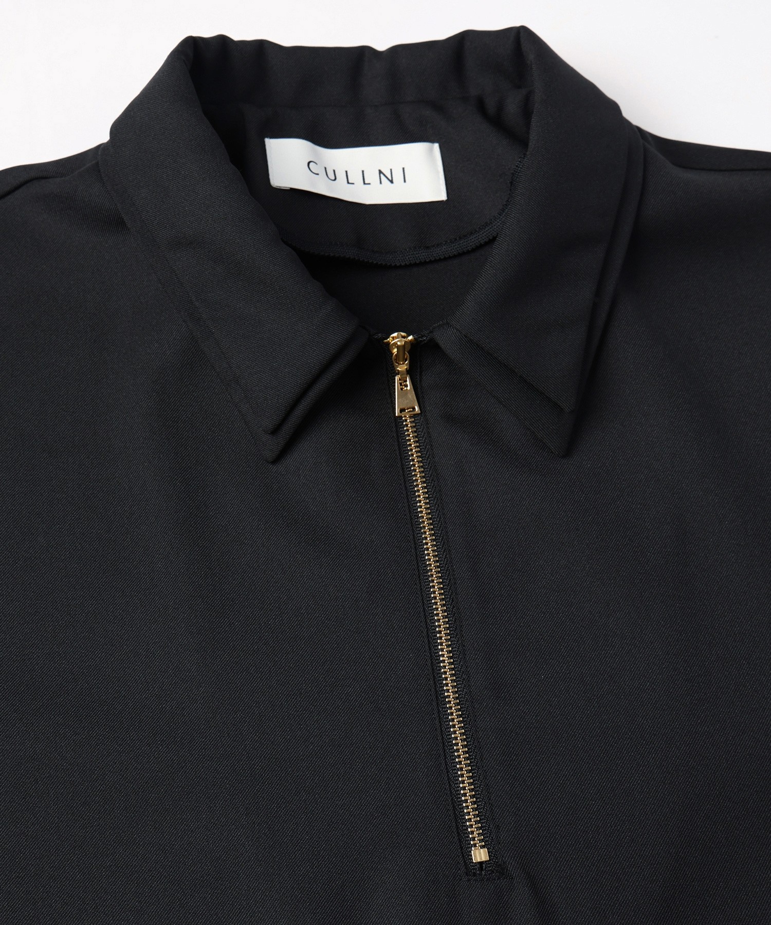 Dry Gabardine Layered collar Half Zip Shirt