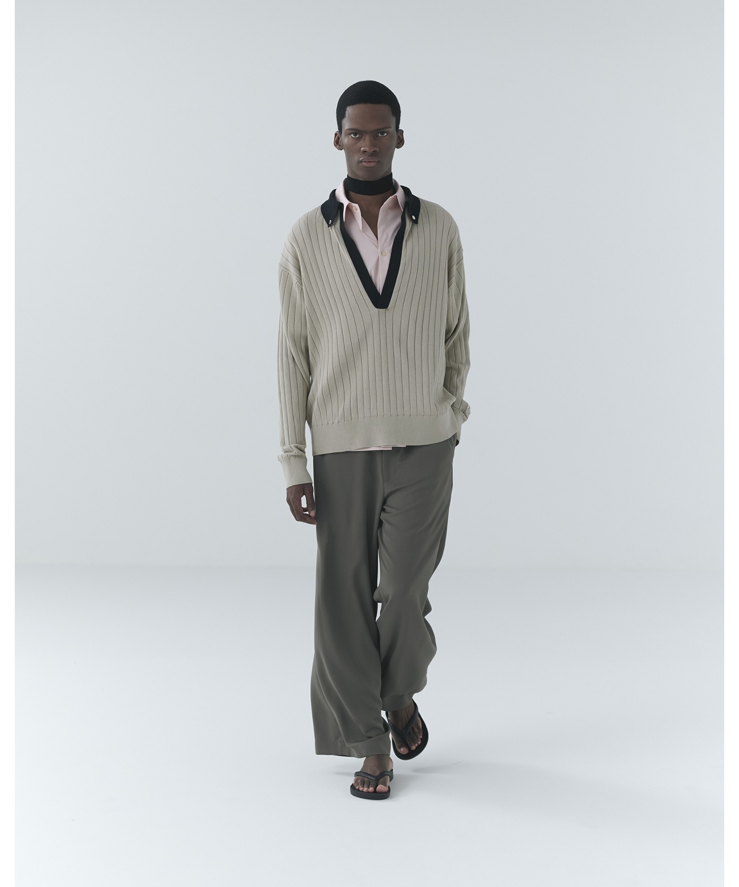 Wide Rib Skipper Collar Knit Pullover