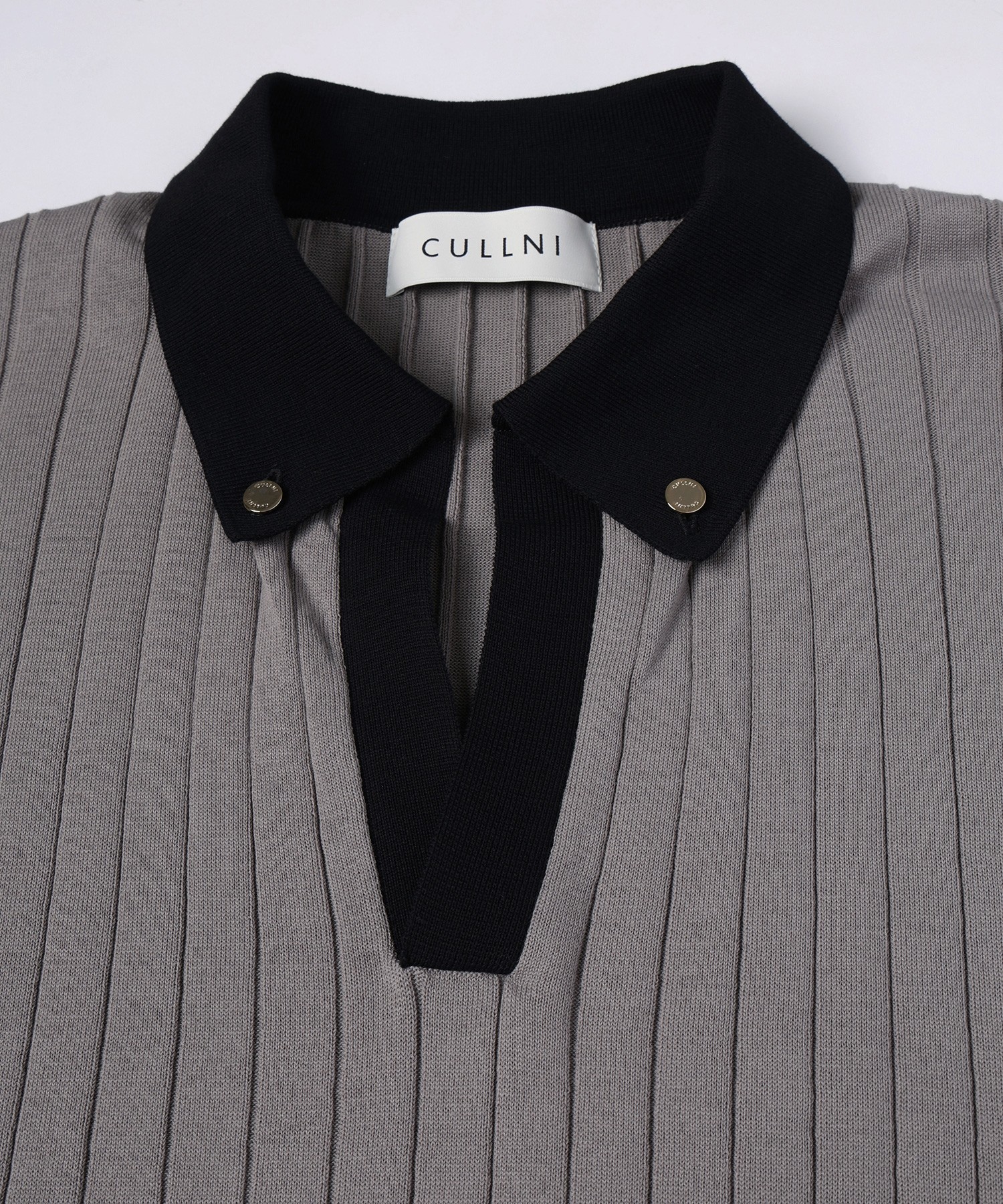 Wide Rib Skipper Collar Short Sleeve Knit