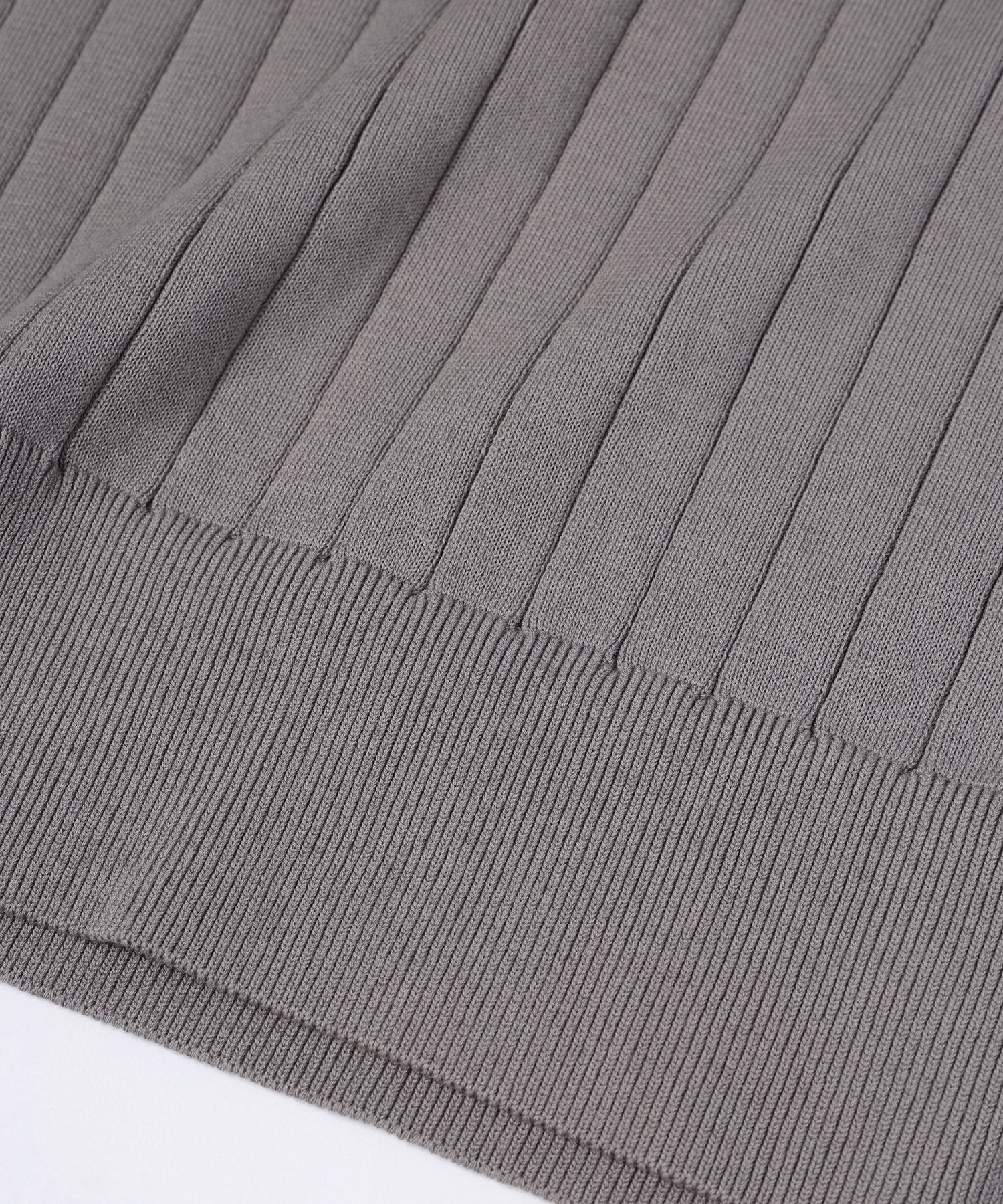 Wide Rib Skipper Collar Short Sleeve Knit