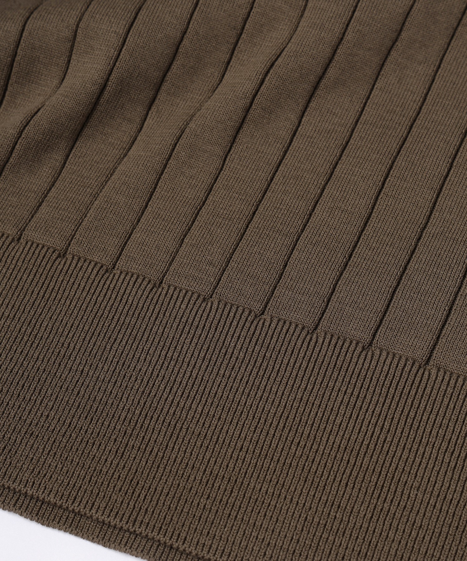 Wide Rib Skipper Collar Short Sleeve Knit