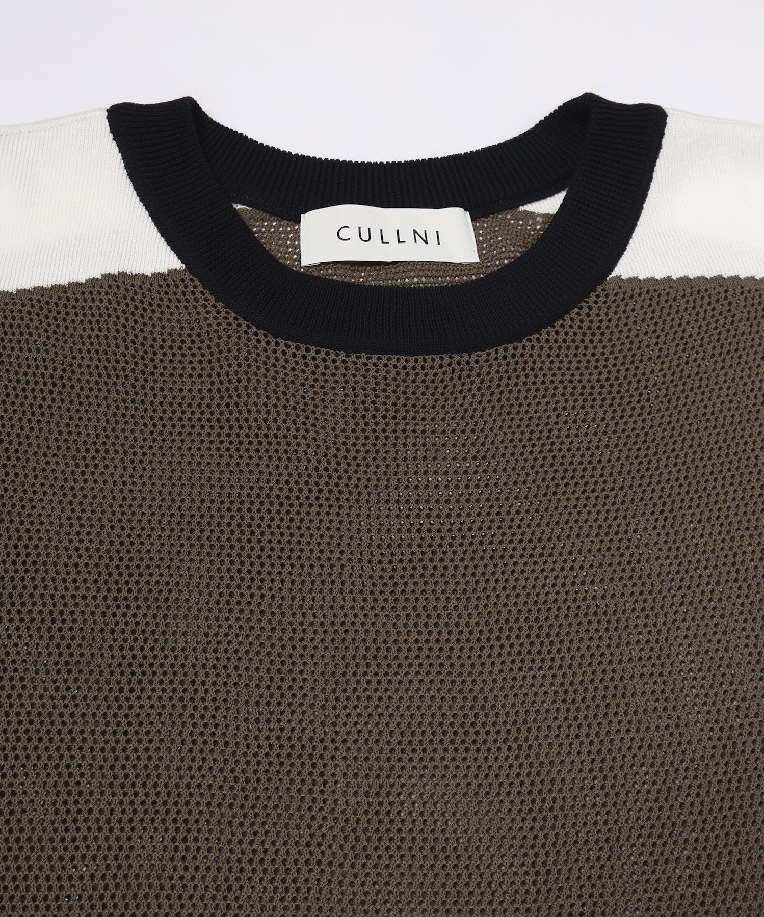 Airy Mesh Contrast Panel Short Sleeve Knit