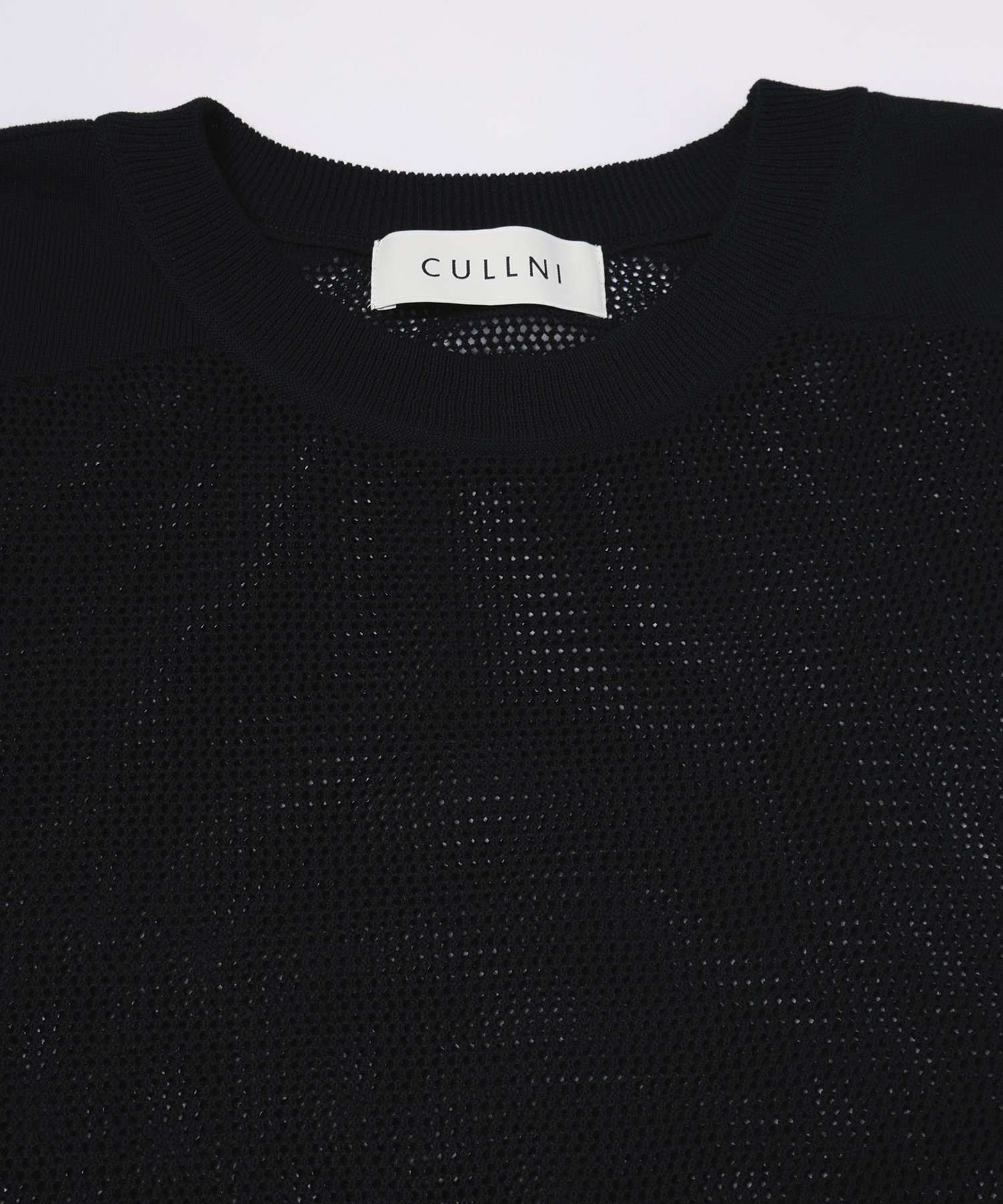 Airy Mesh Contrast Panel Short Sleeve Knit