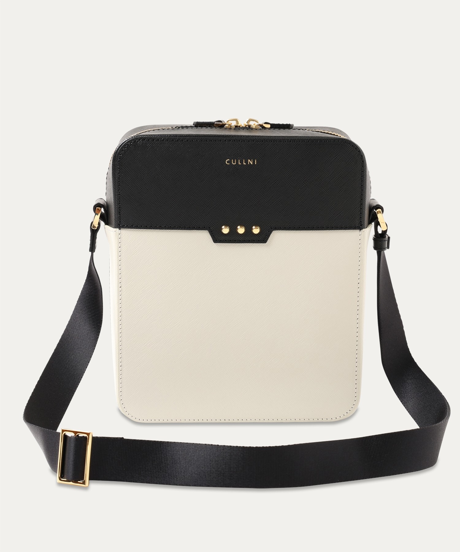 Square leather shoulder bag