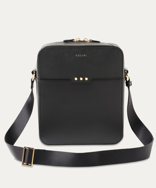 Square leather shoulder bag