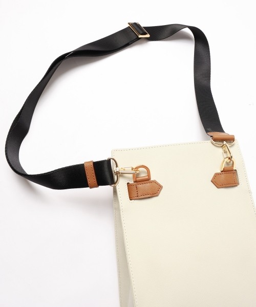 Clasp lock Belt Hand Bag