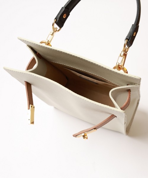 Clasp lock Belt Hand Bag