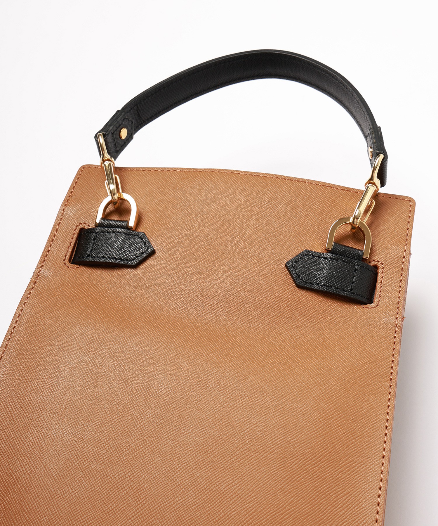 Clasp lock Belt Hand Bag