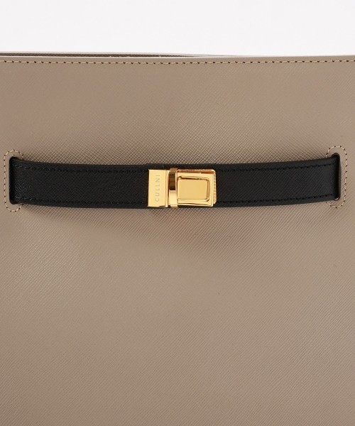 Clasp lock Belt Hand Bag