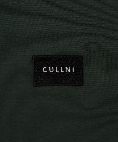 The Basic Embroidery Patch Short Sleeve Pullover