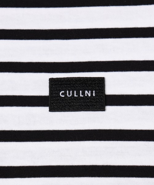 The Basic Embroidery Patch Short Sleeve Border Pullover