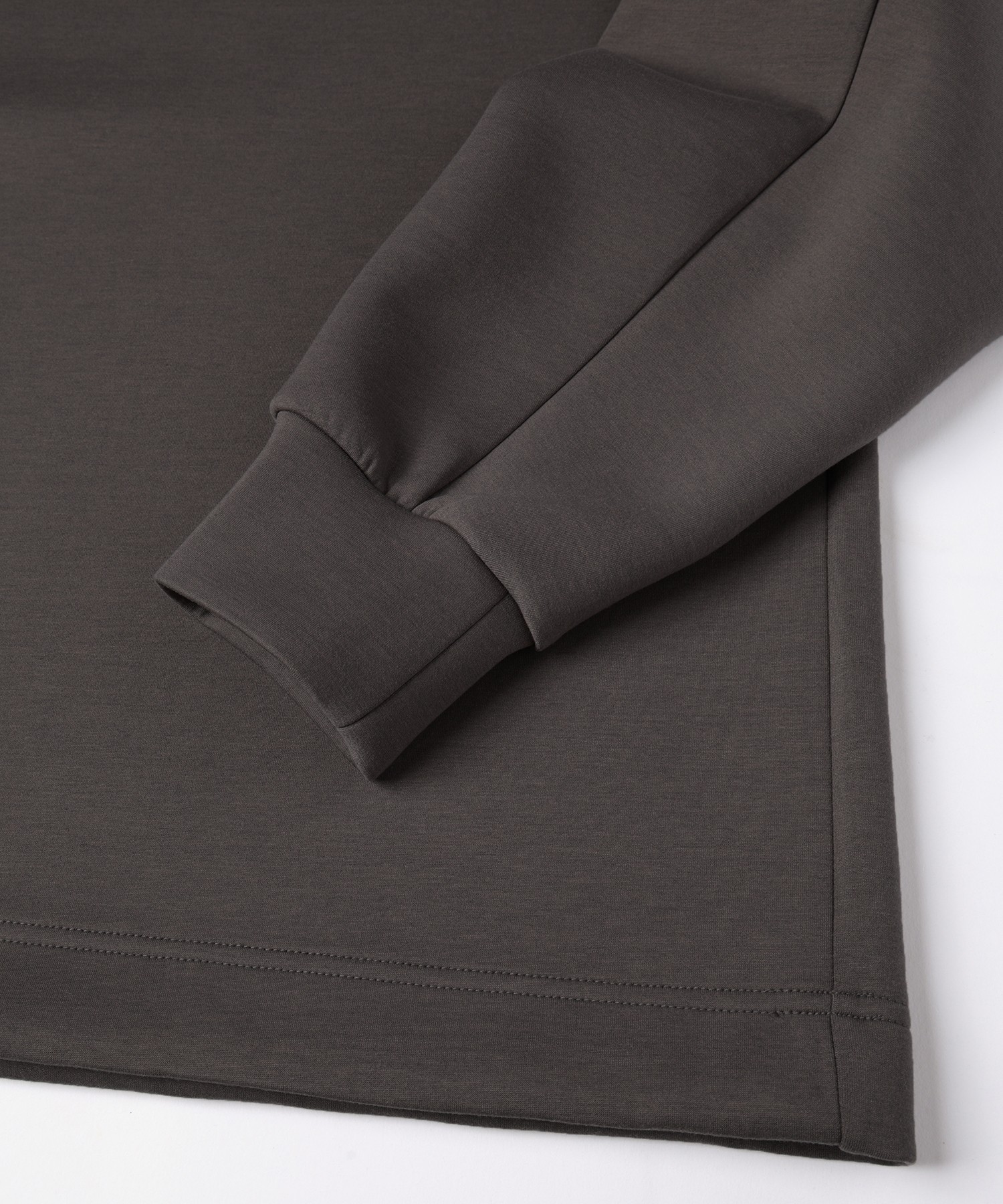 CULLNI Logo Embroidery Long Sleeve Pullover