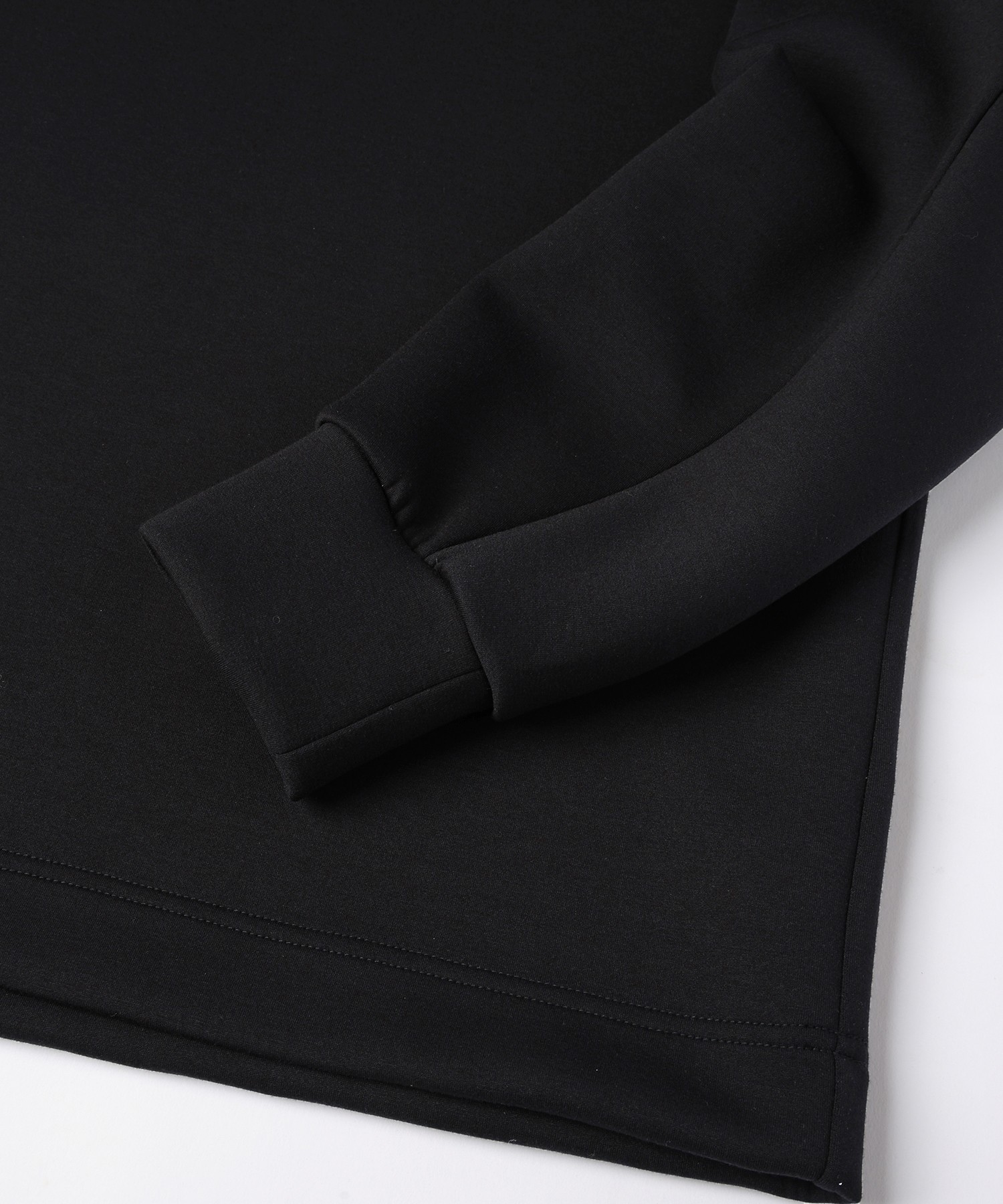 CULLNI Logo Embroidery Long Sleeve Pullover