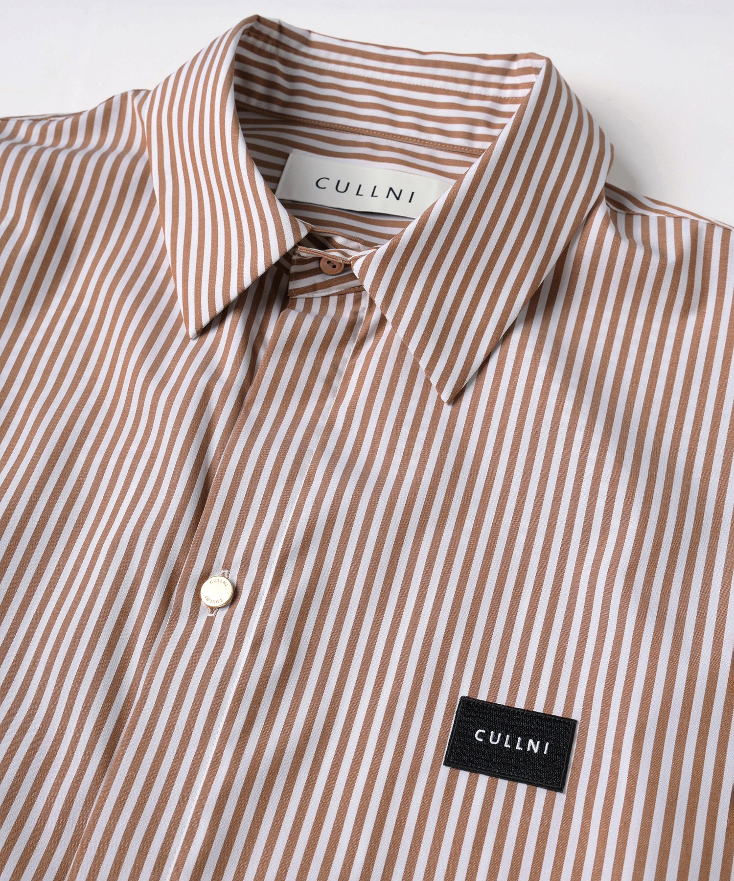 High Count Broad Embroidery Patch Short Sleeve Stripe Shirt