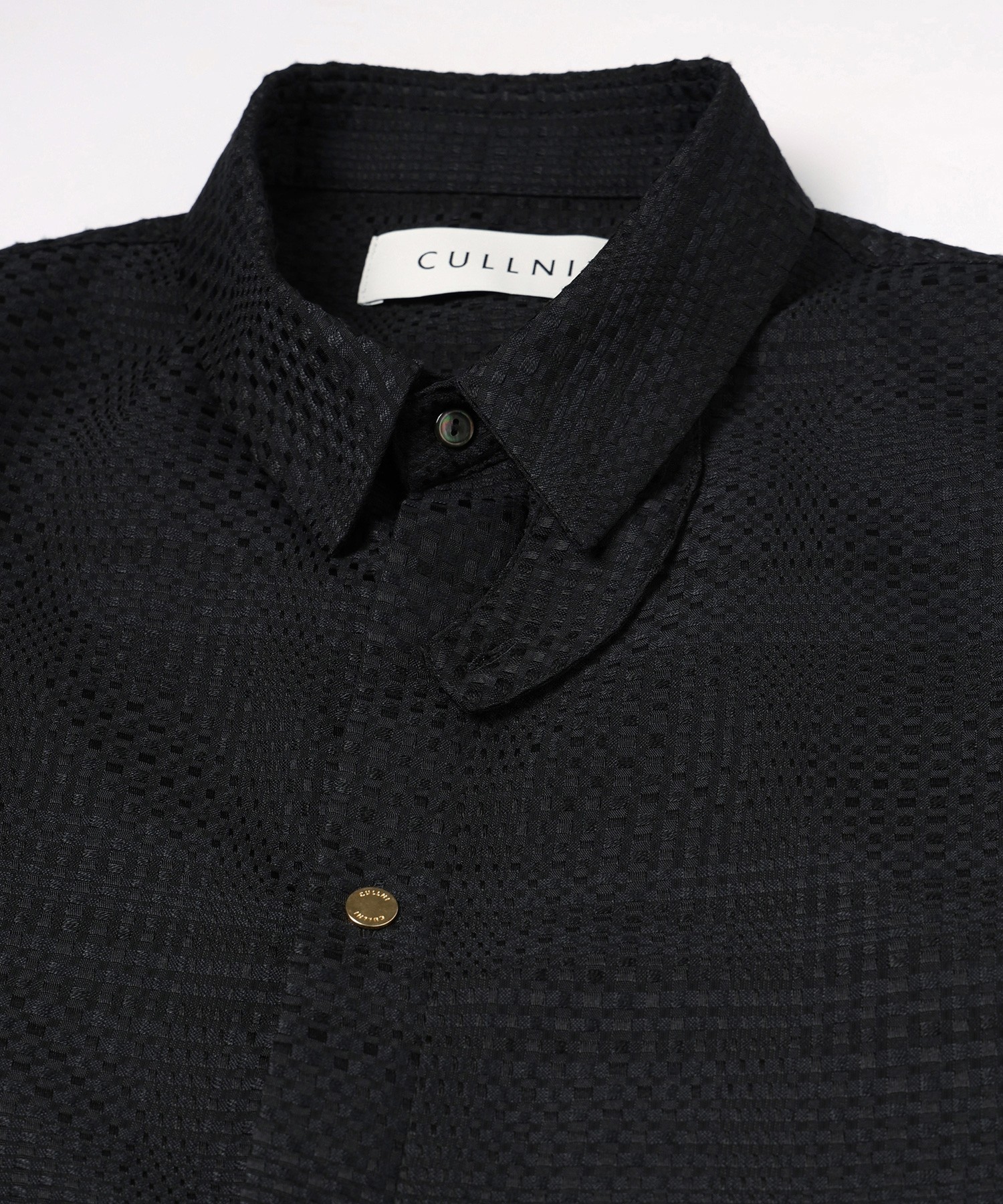 Sheer Tile Check Chin Tab Shirt