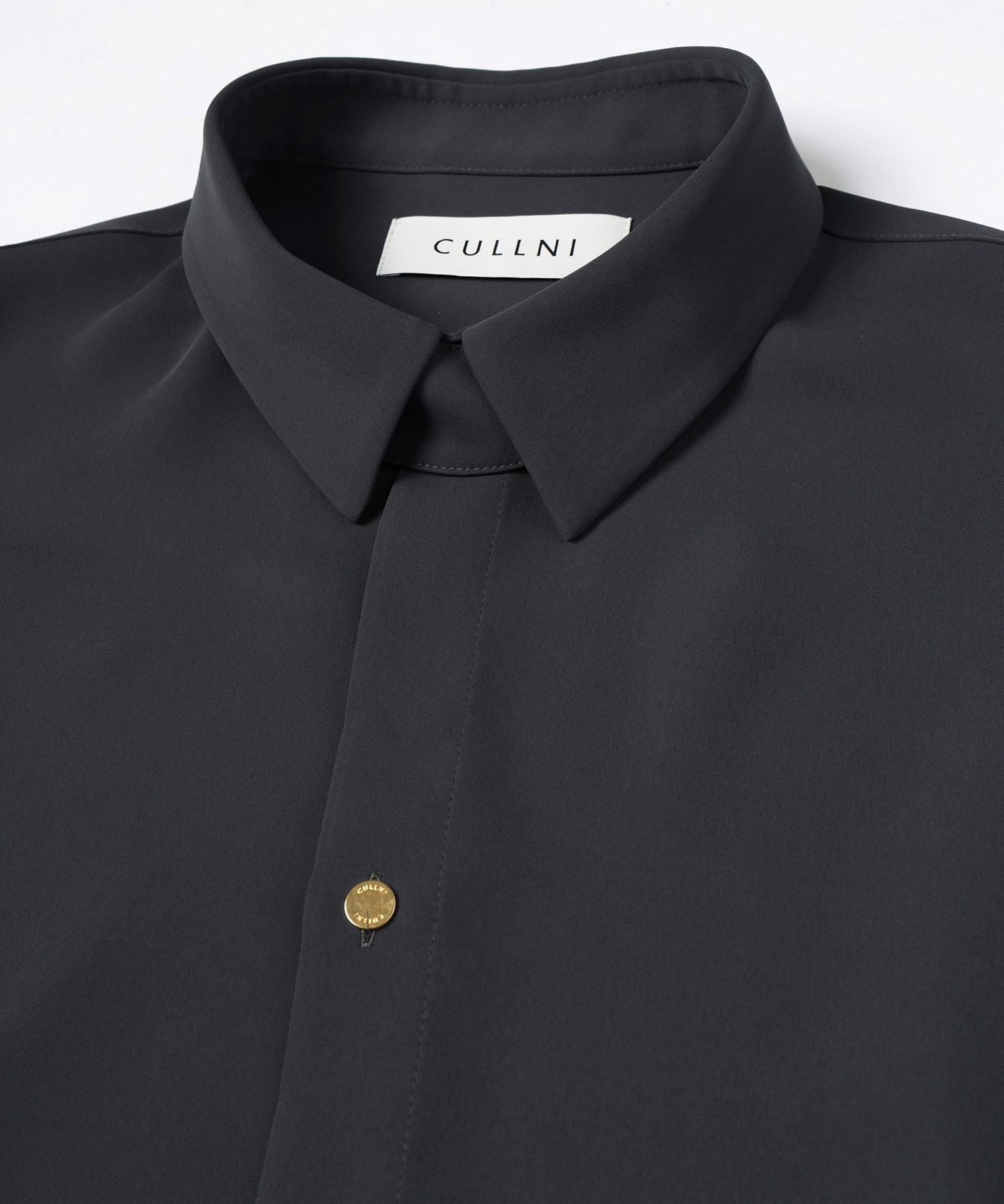 Double Cloth Chin Tab Long Sleeve Shirt