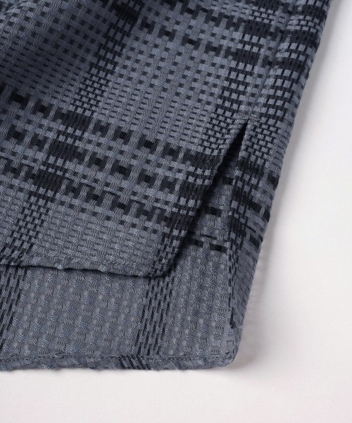 Sheer Tile Check Chin Tab Short Sleeve Shirt