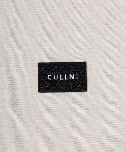 CULLNI Embroidery Patch Short Sleeve Pullover